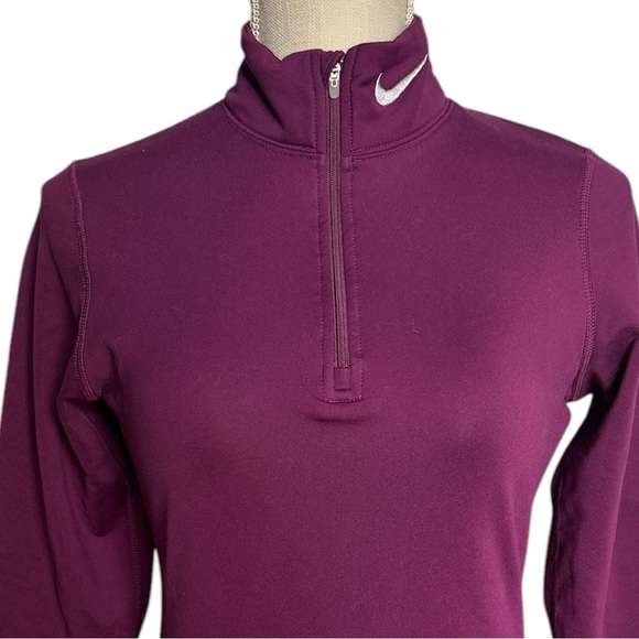 Nike FitDry 1/4 Zip in Magenta Size Medium EUC - Picture 1 of 8